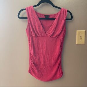 Vintage 90’s/Y2K Wet Seal Hot Pink v-neck tank Top